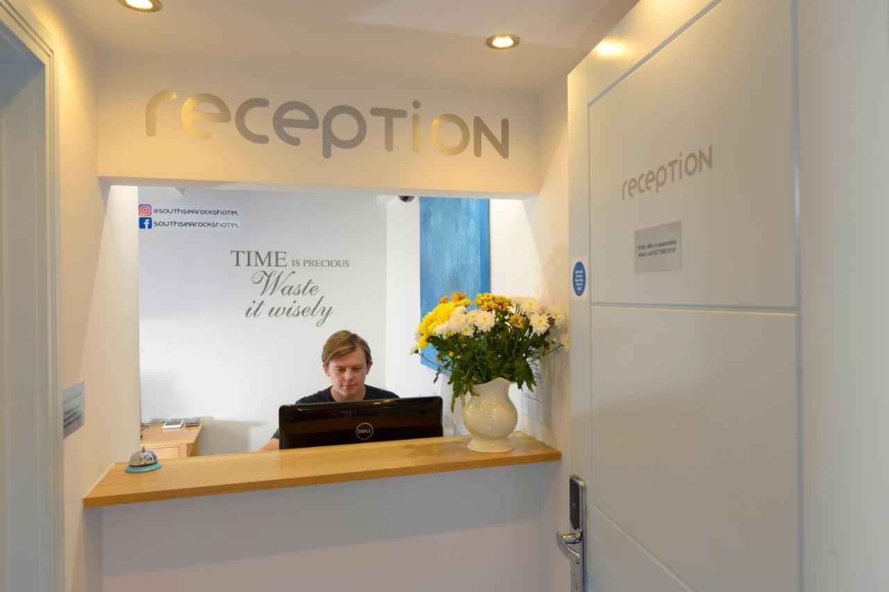 Southsea Rocks Hotel Портсмът Екстериор снимка