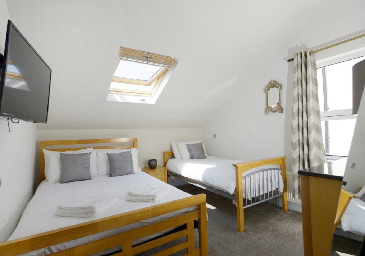Southsea Rocks Hotel Портсмът Екстериор снимка