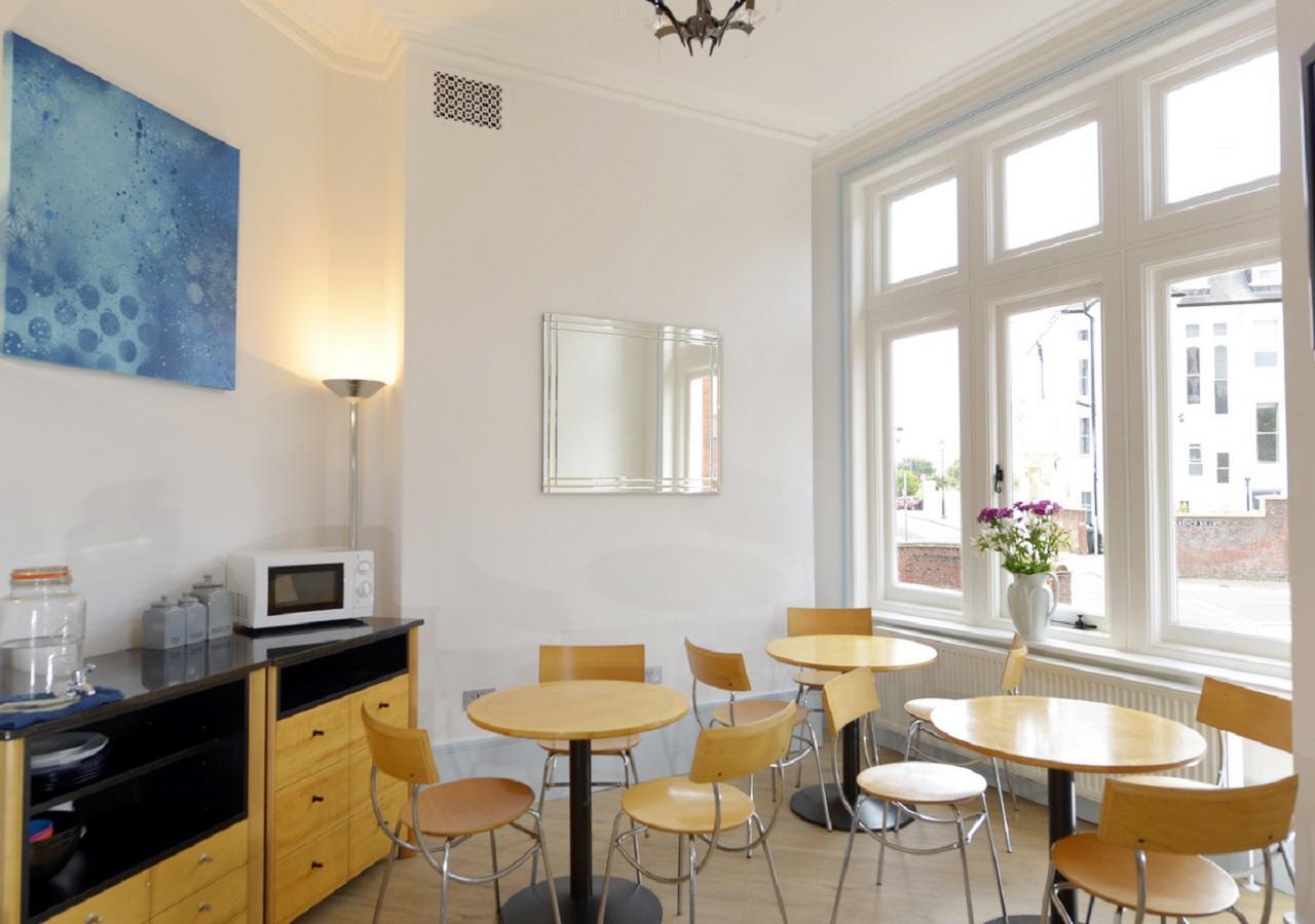 Southsea Rocks Hotel Портсмът Екстериор снимка